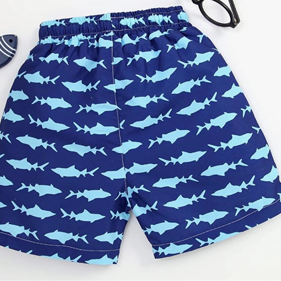 NWOT Shark Print Swim Trunks Quick Dry Bathing suit Elastic Waist 24 inches - Picture 6 of 10